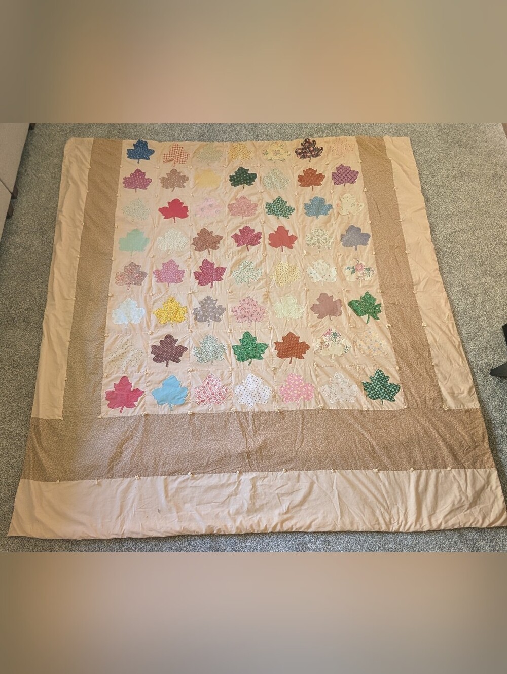 Vintage Handmade Maple Leaf Applique Granny Patchwork Quilt 81"x79" Bedspread